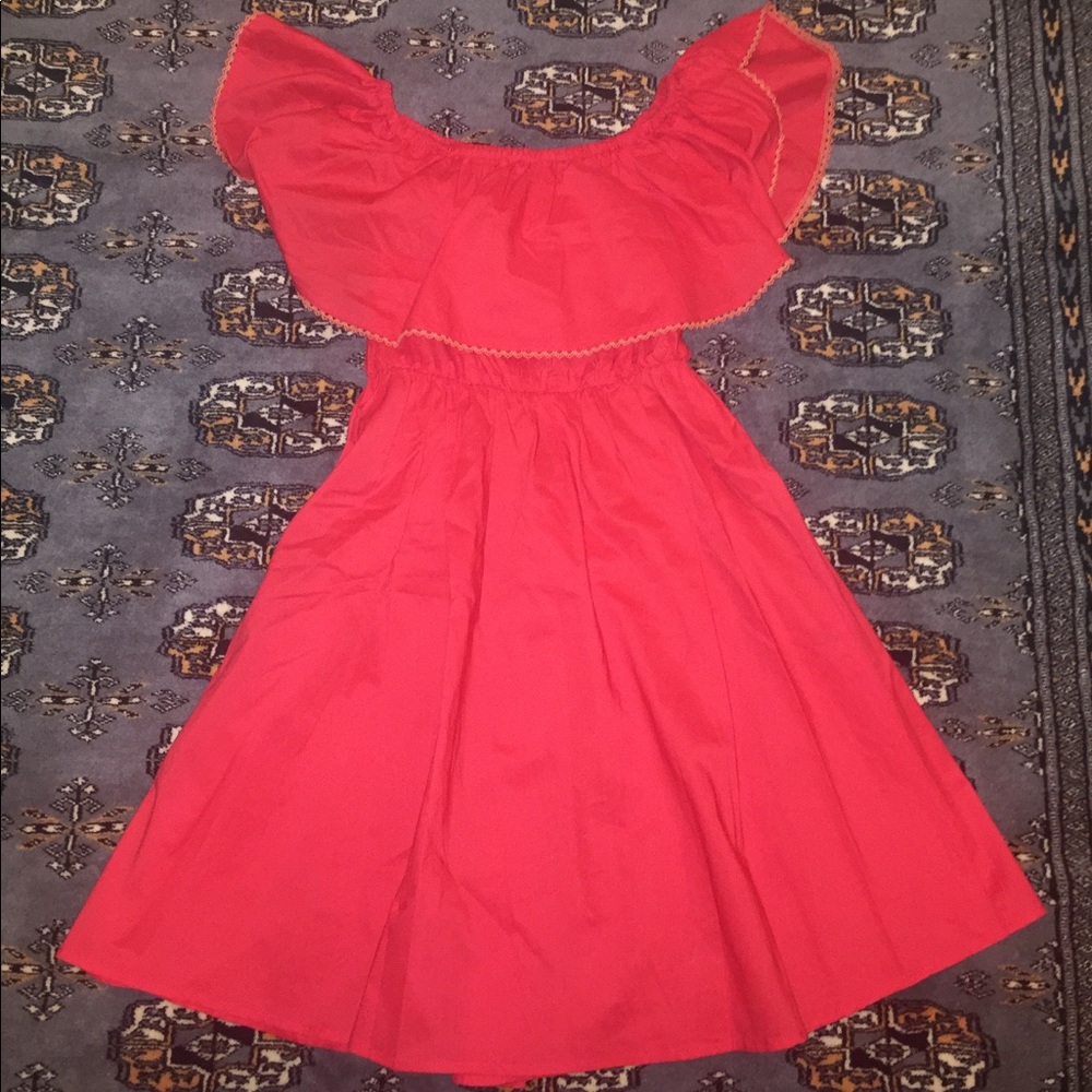 Off the shoulder cotton red dress